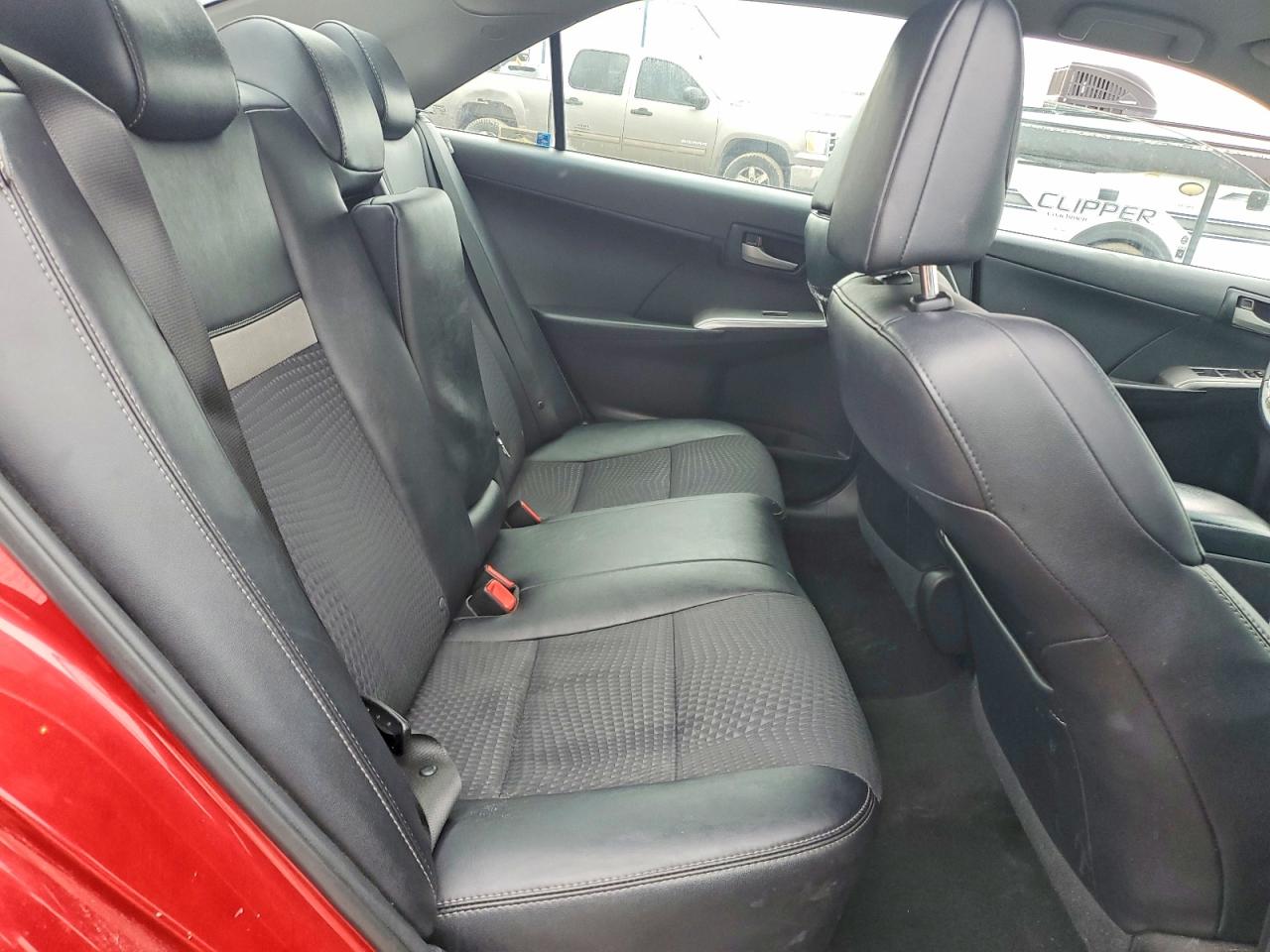 2014 TOYOTA CAMRY L photo 10