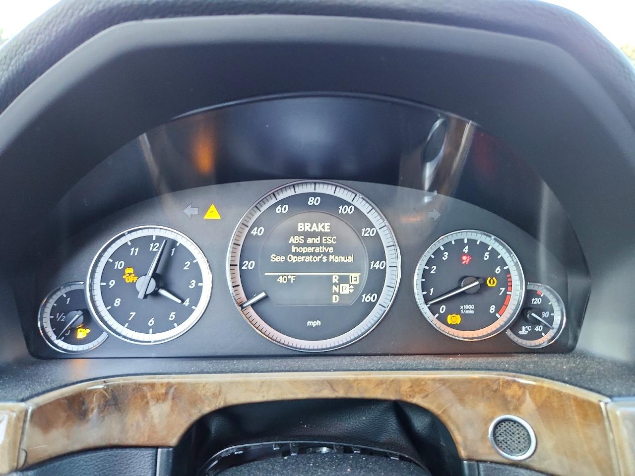 2011 MERCEDES-BENZ E 350 4MATIC photo 9