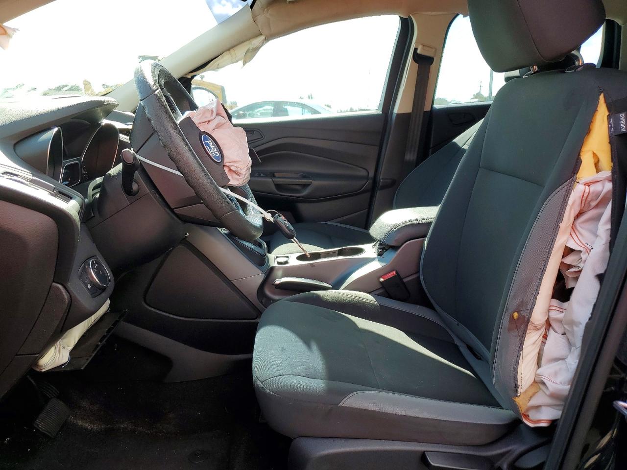 2015 FORD ESCAPE S photo 7