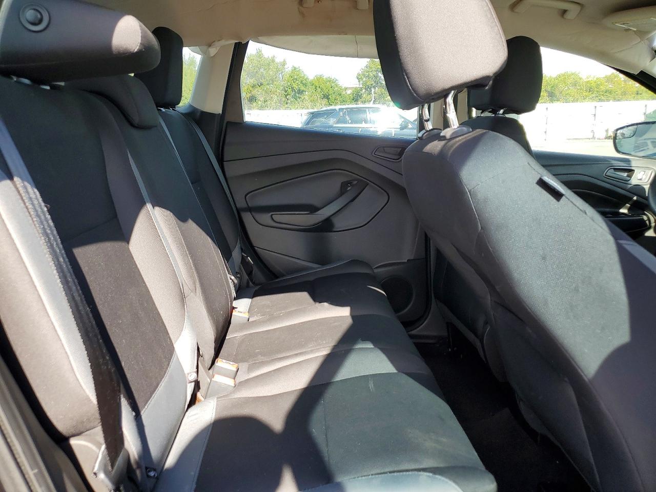 2015 FORD ESCAPE S photo 11