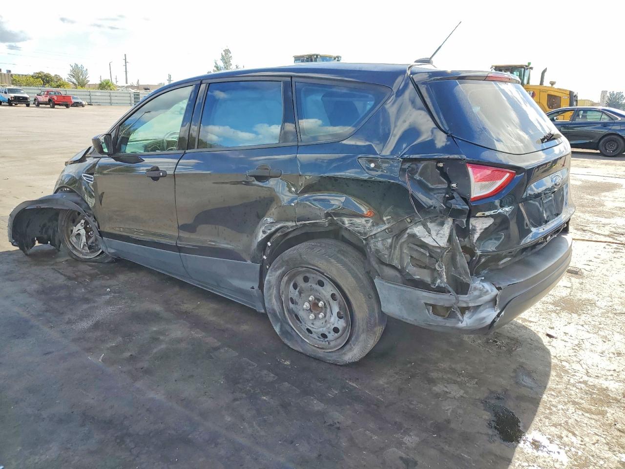 2015 FORD ESCAPE S photo 2