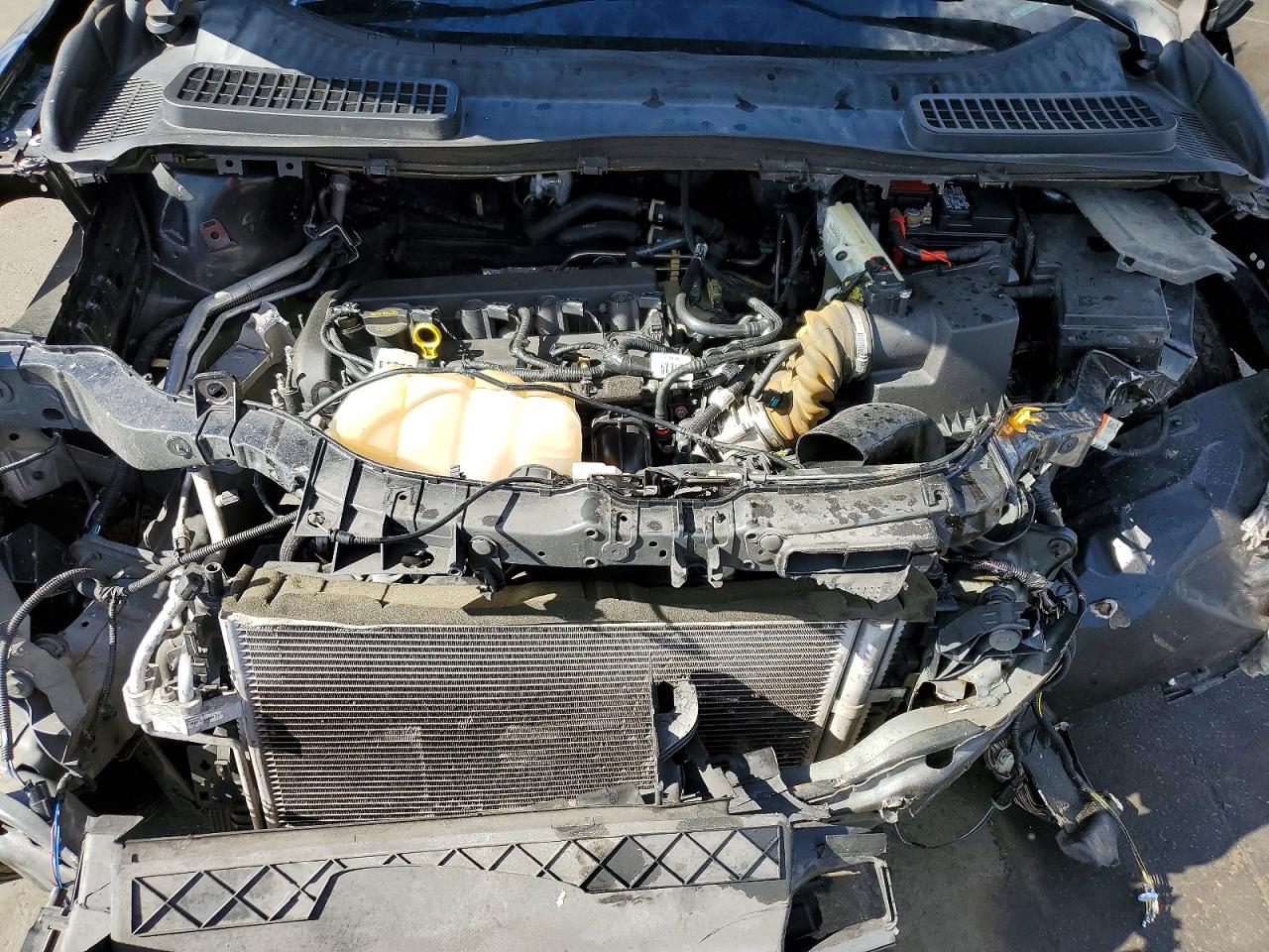 2015 FORD ESCAPE S photo 12