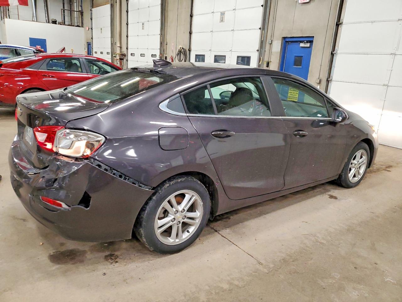 2017 CHEVROLET CRUZE LT photo 3