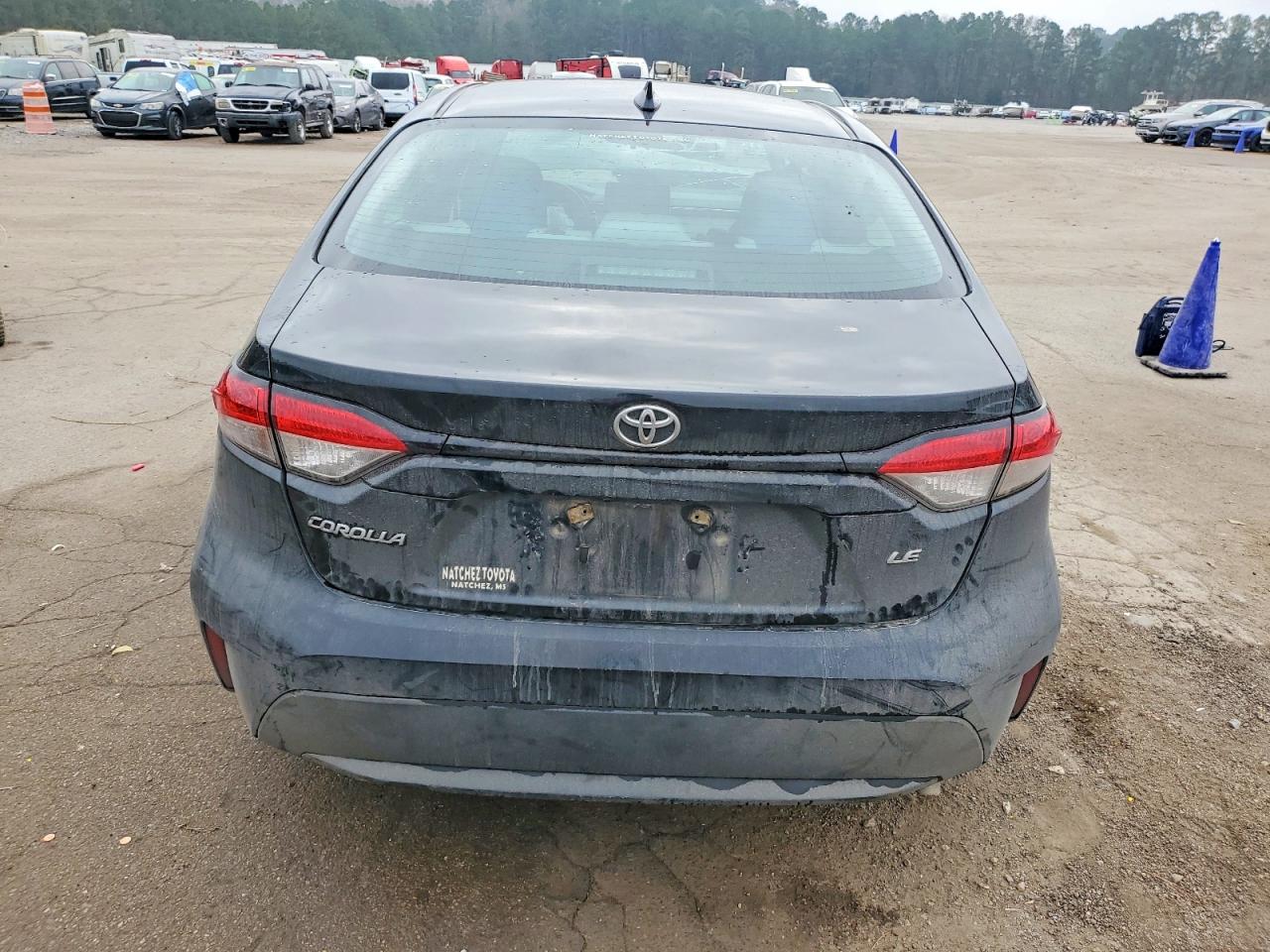2020 TOYOTA COROLLA LE photo 6