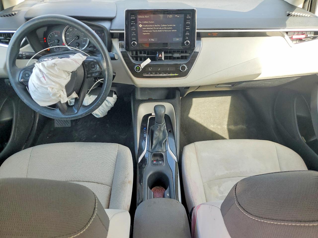 2020 TOYOTA COROLLA LE photo 8