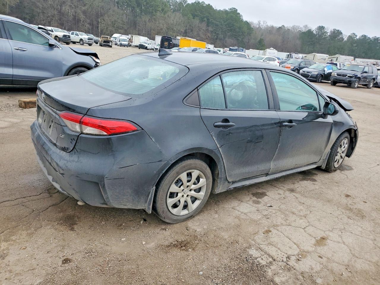 2020 TOYOTA COROLLA LE photo 3