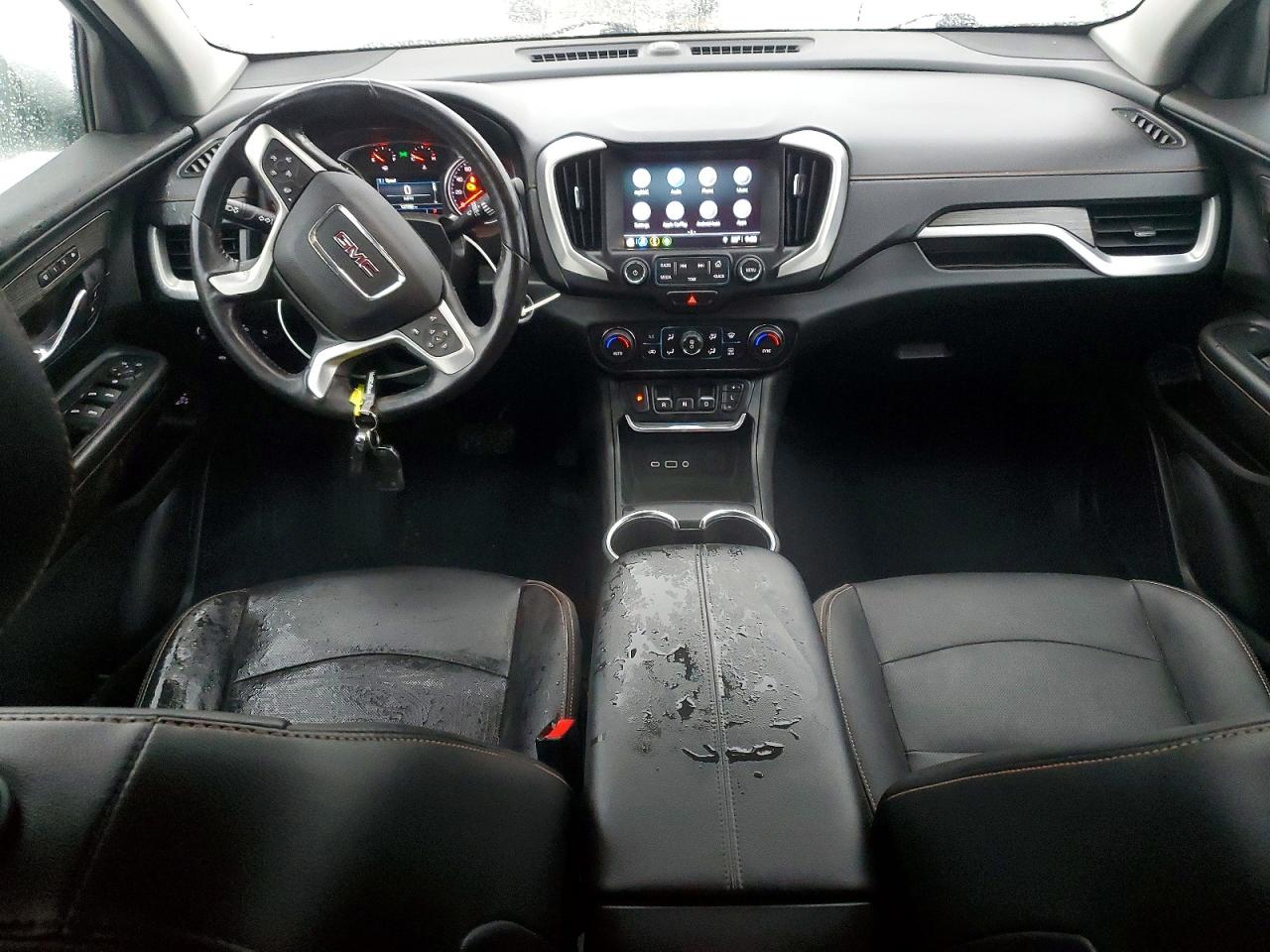 2018 GMC TERRAIN SLT photo 8