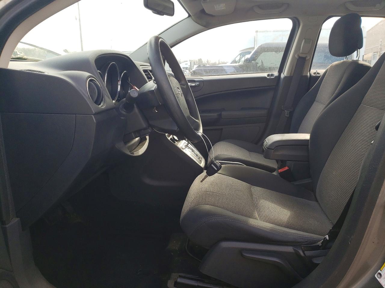 2011 DODGE CALIBER MAINSTREET photo 7