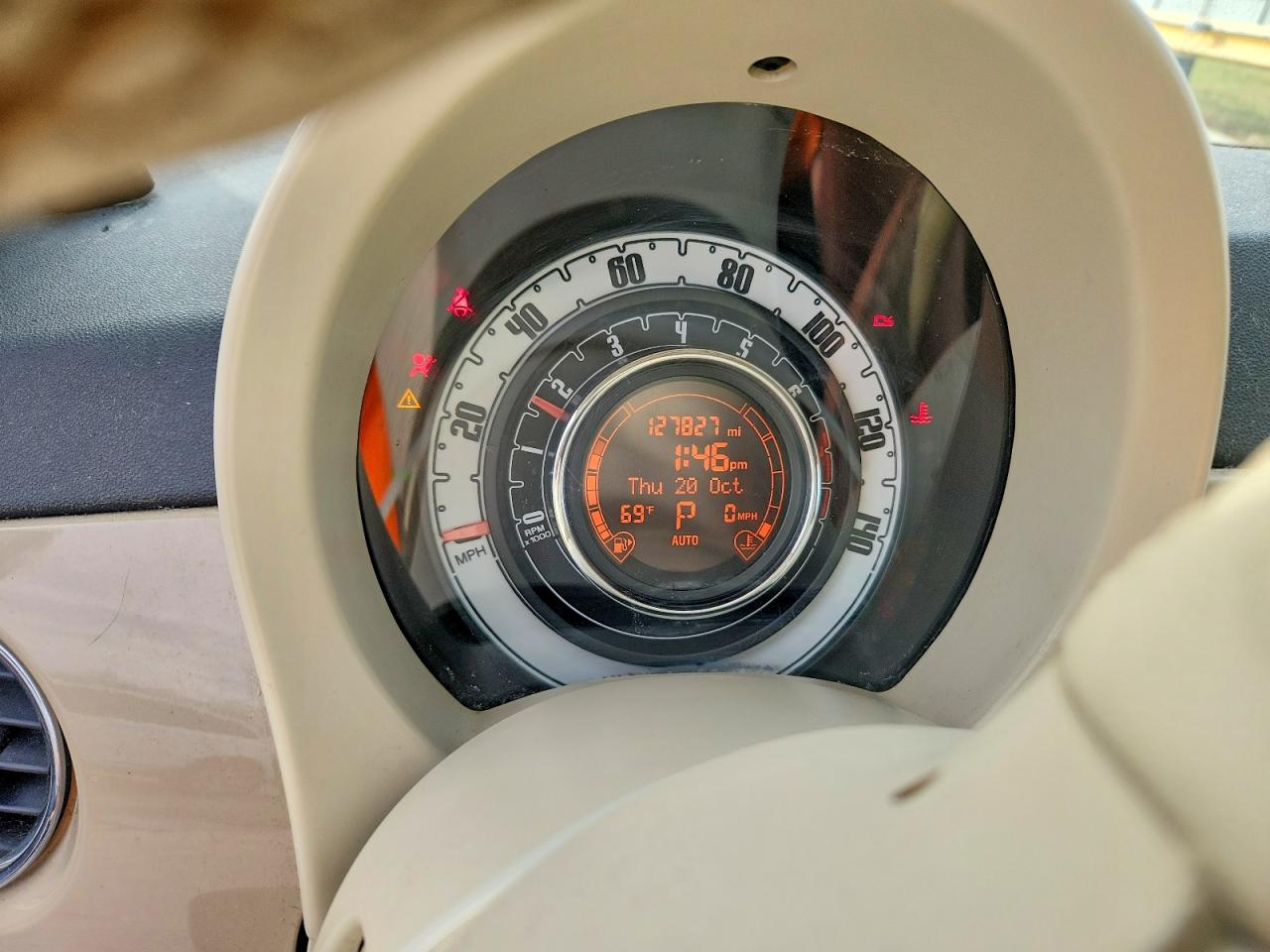 2012 FIAT 500 POP photo 9