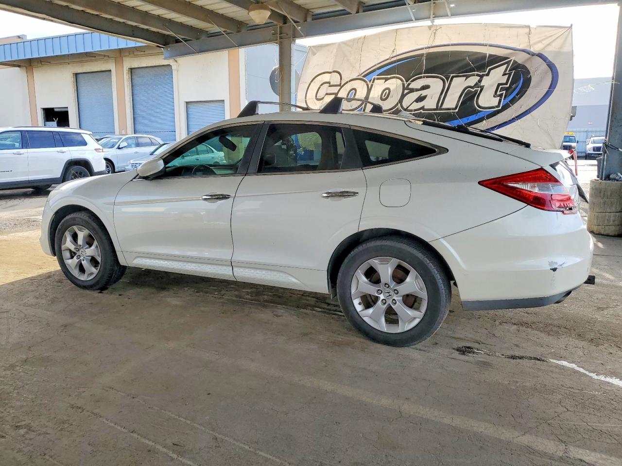 2010 HONDA ACCORD CROSSTOUR EXL photo 2