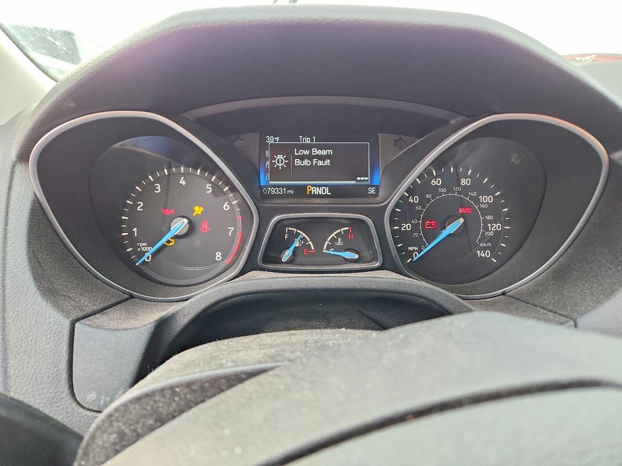 2018 FORD FOCUS SE photo 9