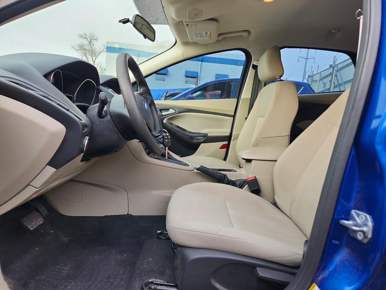2018 FORD FOCUS SE photo 7