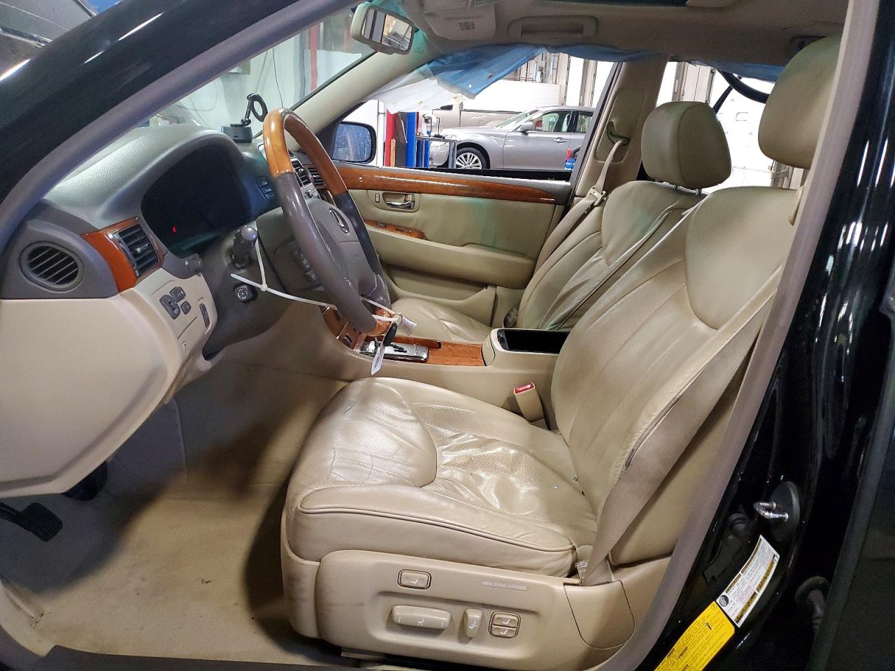 2004 LEXUS LS 430 photo 7
