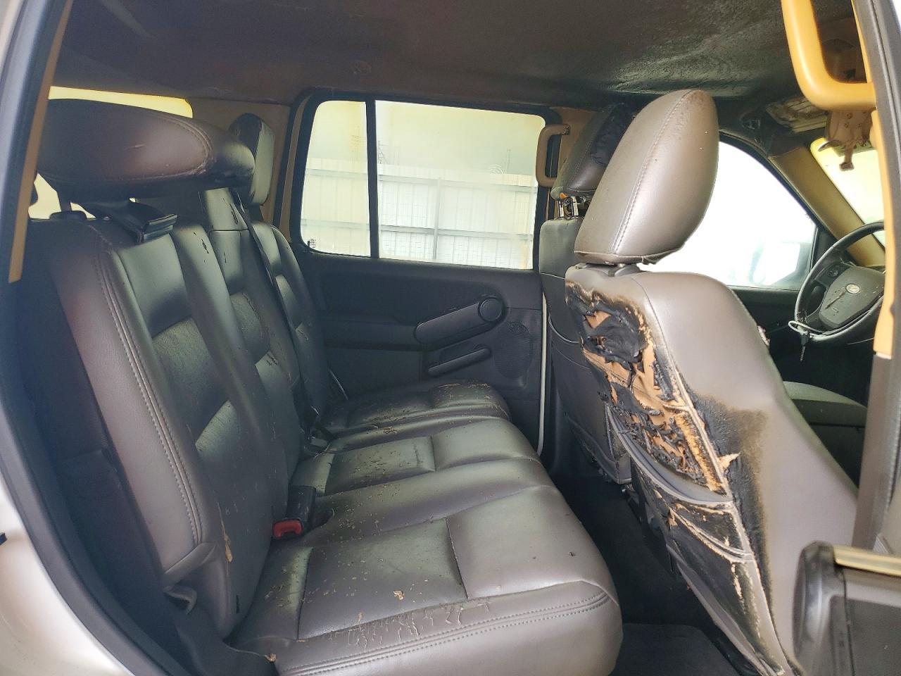 2010 FORD EXPLORER XLT photo 11