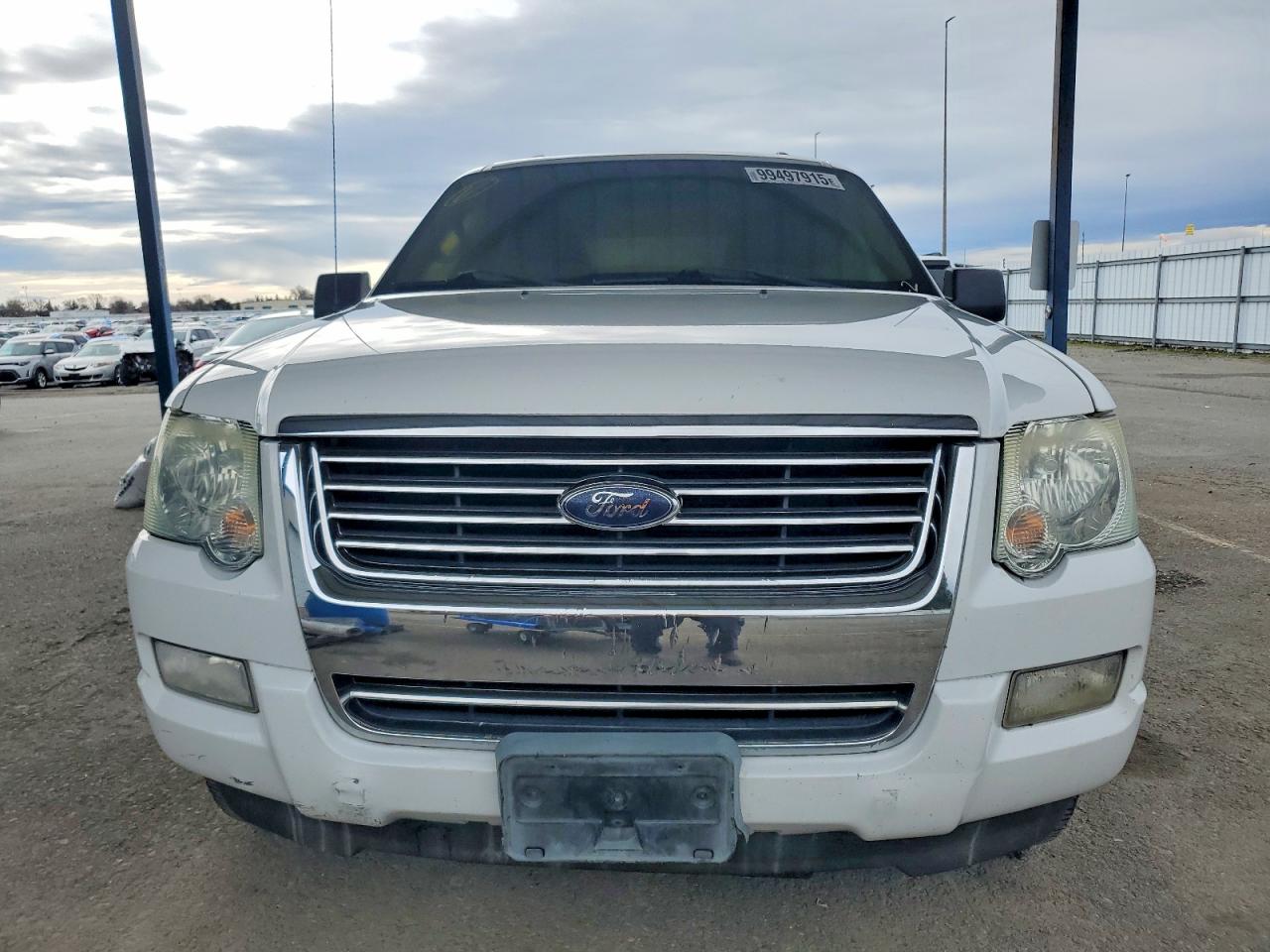 2010 FORD EXPLORER XLT photo 5