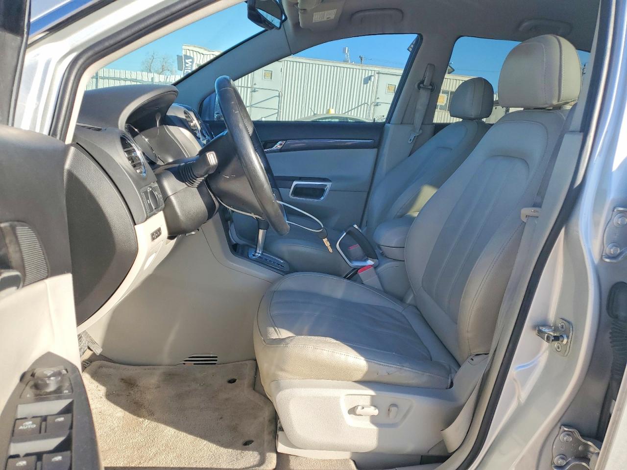 2009 SATURN VUE XR photo 7