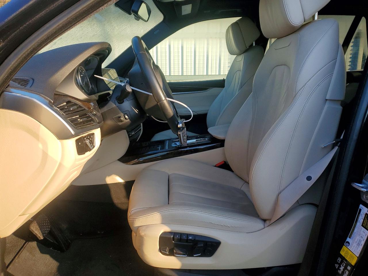 2017 BMW X5 XDRIVE50I photo 7
