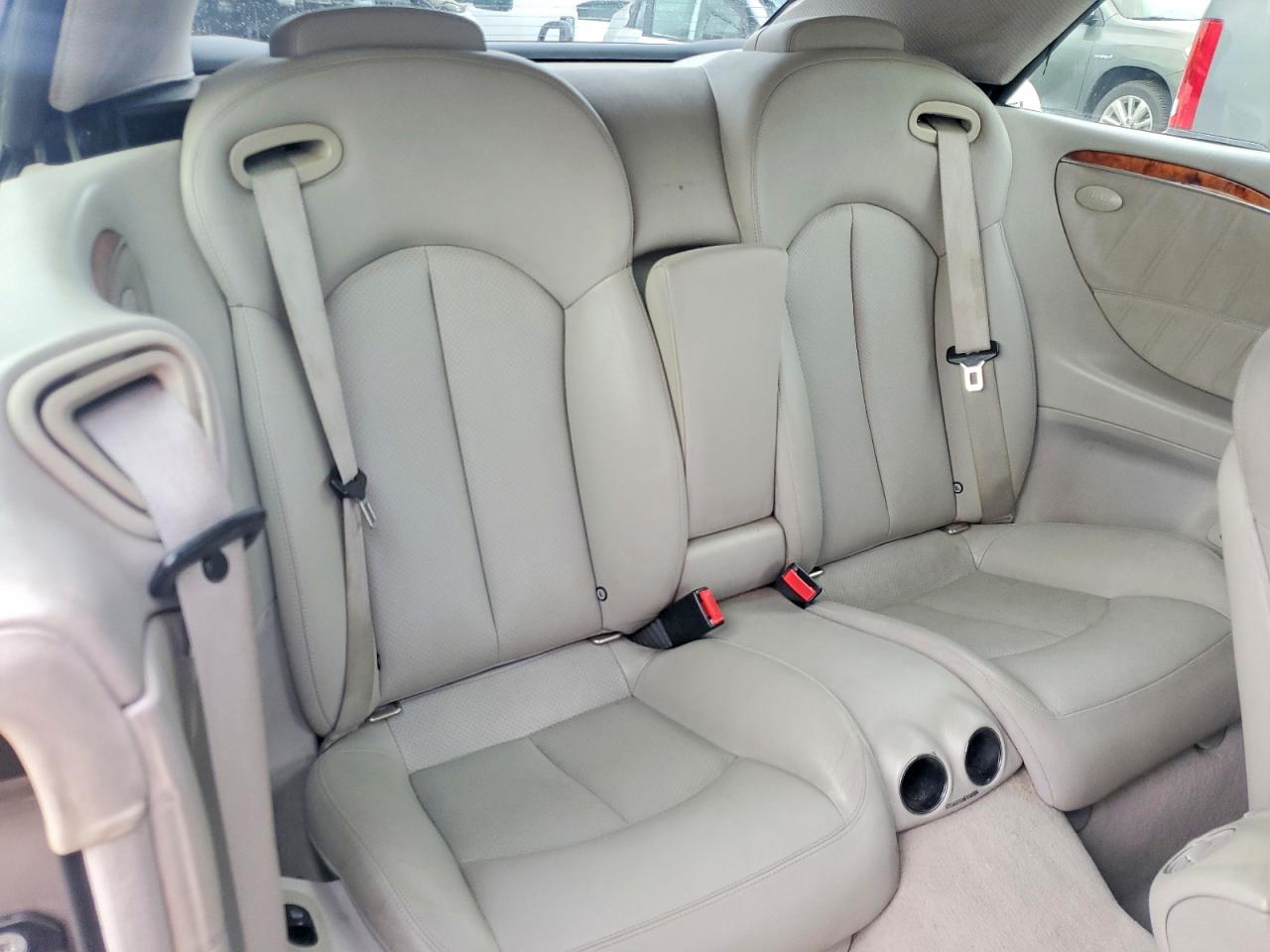 2005 MERCEDES-BENZ CLK 320 photo 19