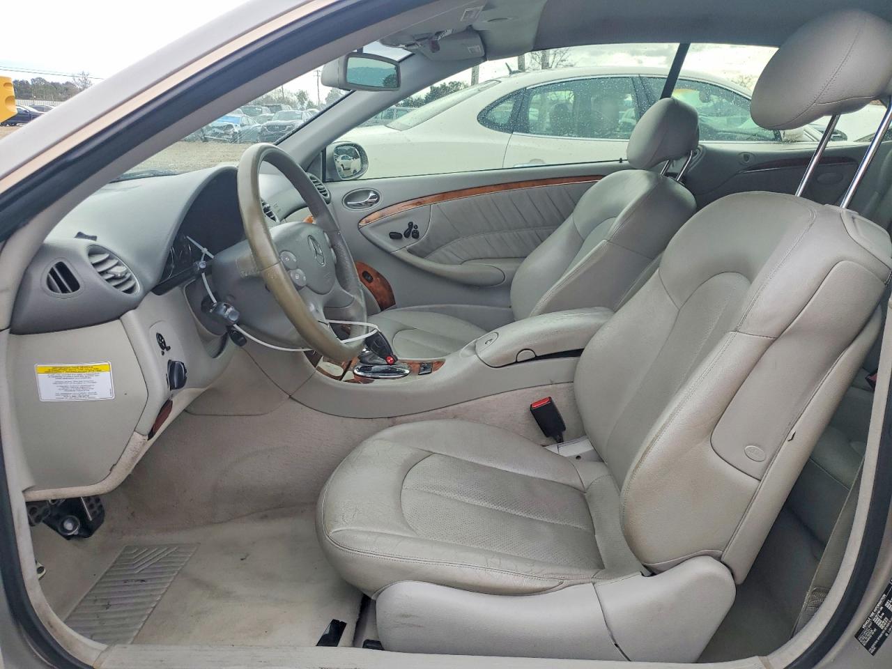 2005 MERCEDES-BENZ CLK 320 photo 13