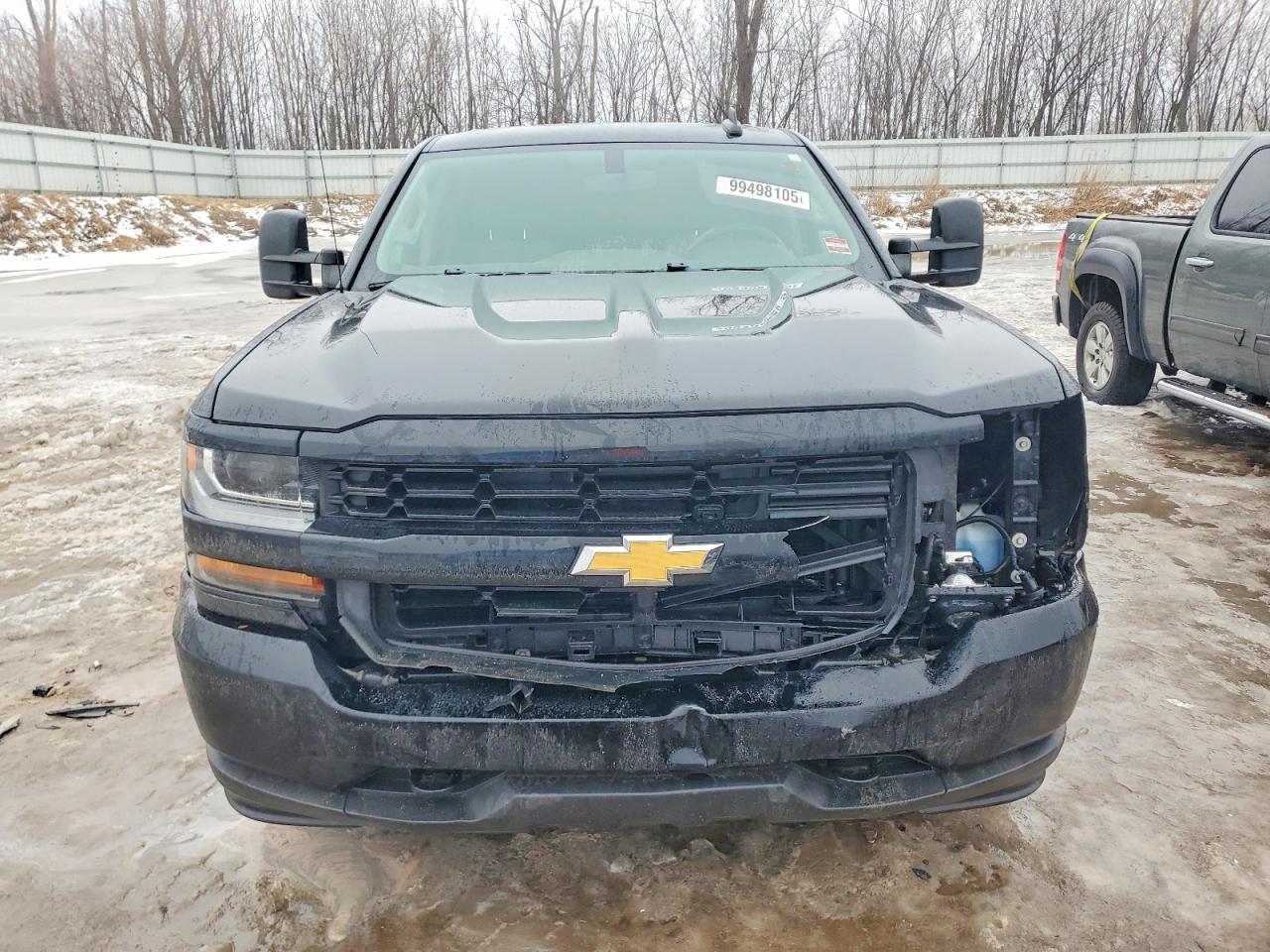 2018 CHEVROLET SILVERADO K1500 CUSTOM photo 9