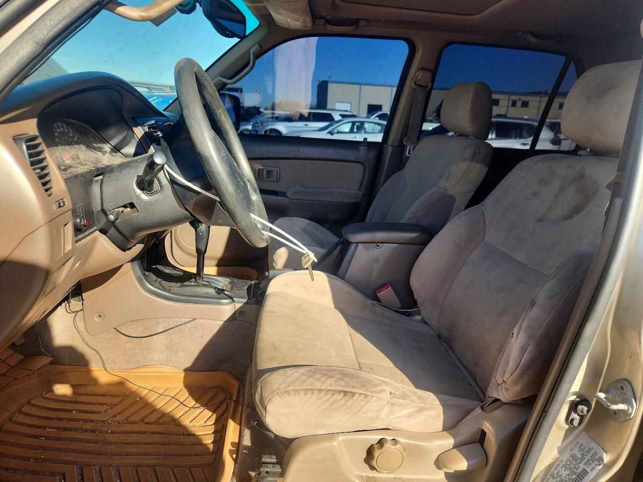 2001 TOYOTA 4RUNNER SR5 photo 13