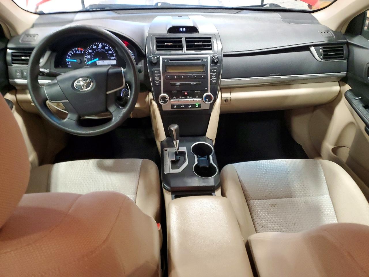 2012 TOYOTA CAMRY BASE photo 8