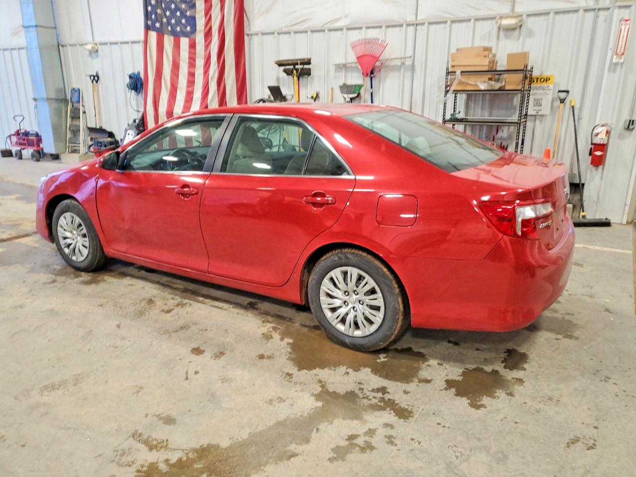 2012 TOYOTA CAMRY BASE photo 2