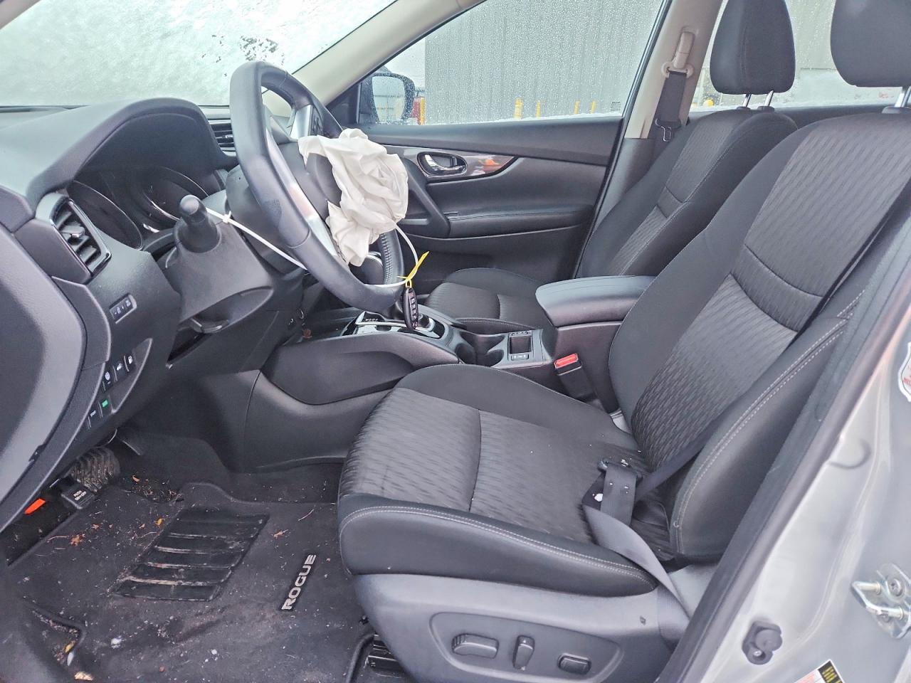 2019 NISSAN ROGUE S photo 7
