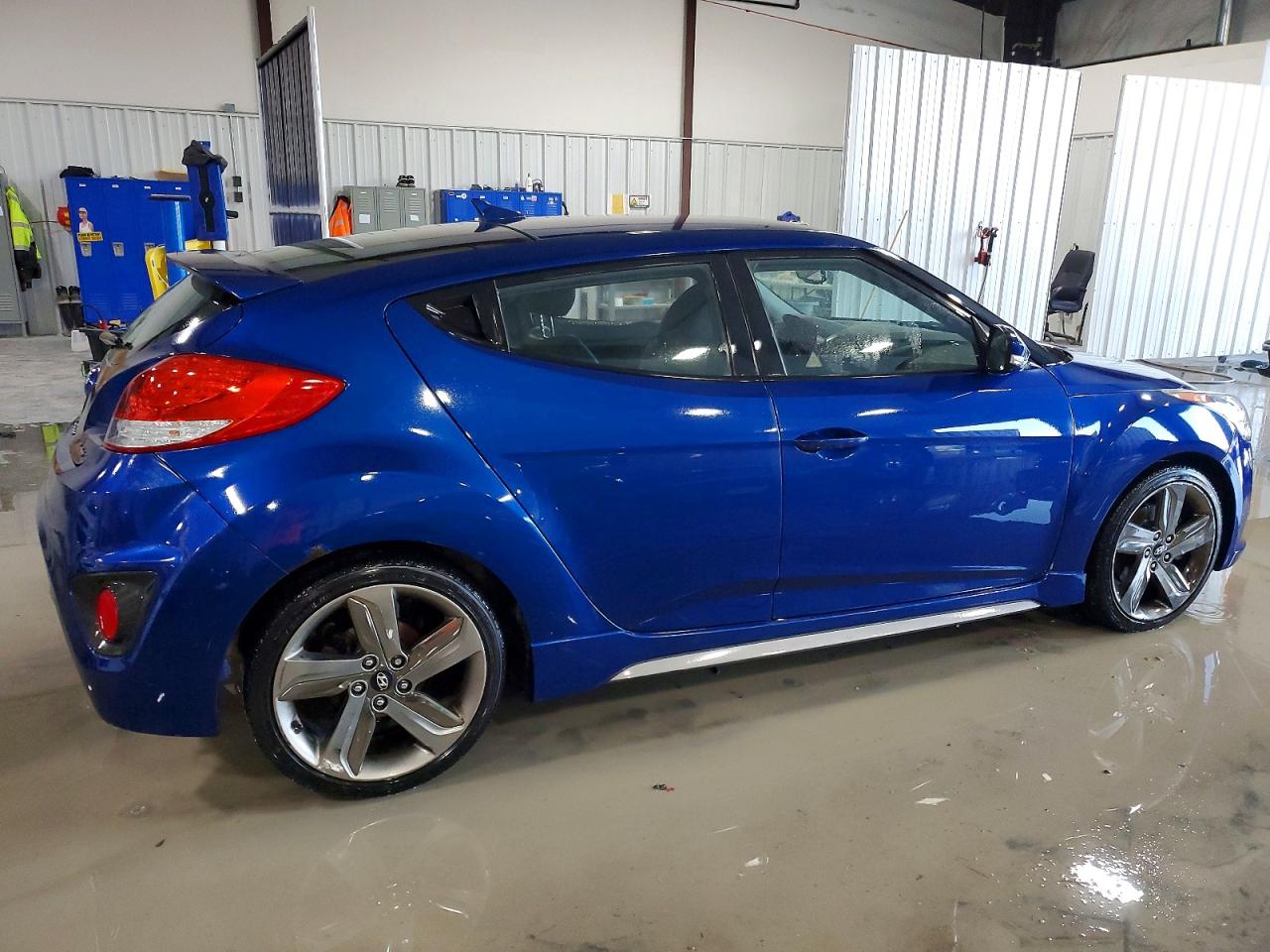 2015 HYUNDAI VELOSTER TURBO photo 3