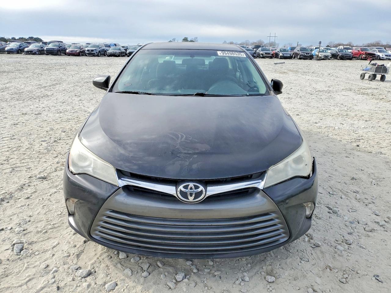 2016 TOYOTA CAMRY LE photo 9