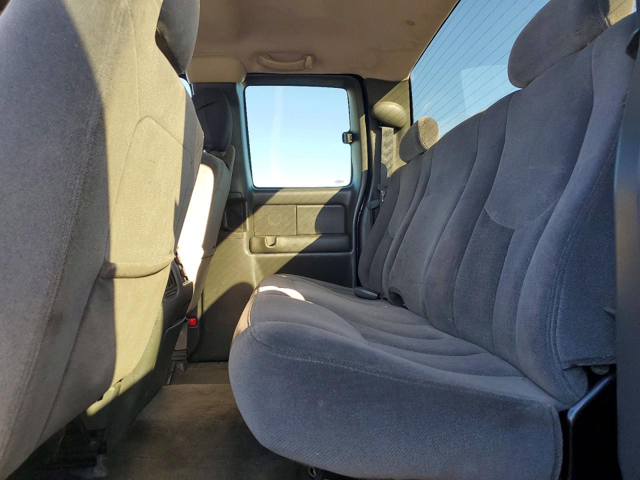 2003 GMC NEW SIERRA C1500 photo 10