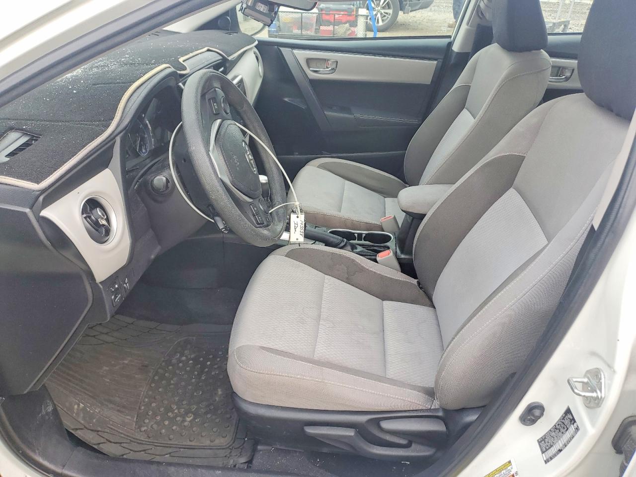 2019 TOYOTA COROLLA L photo 7