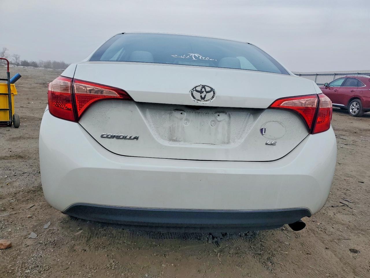 2019 TOYOTA COROLLA L photo 6