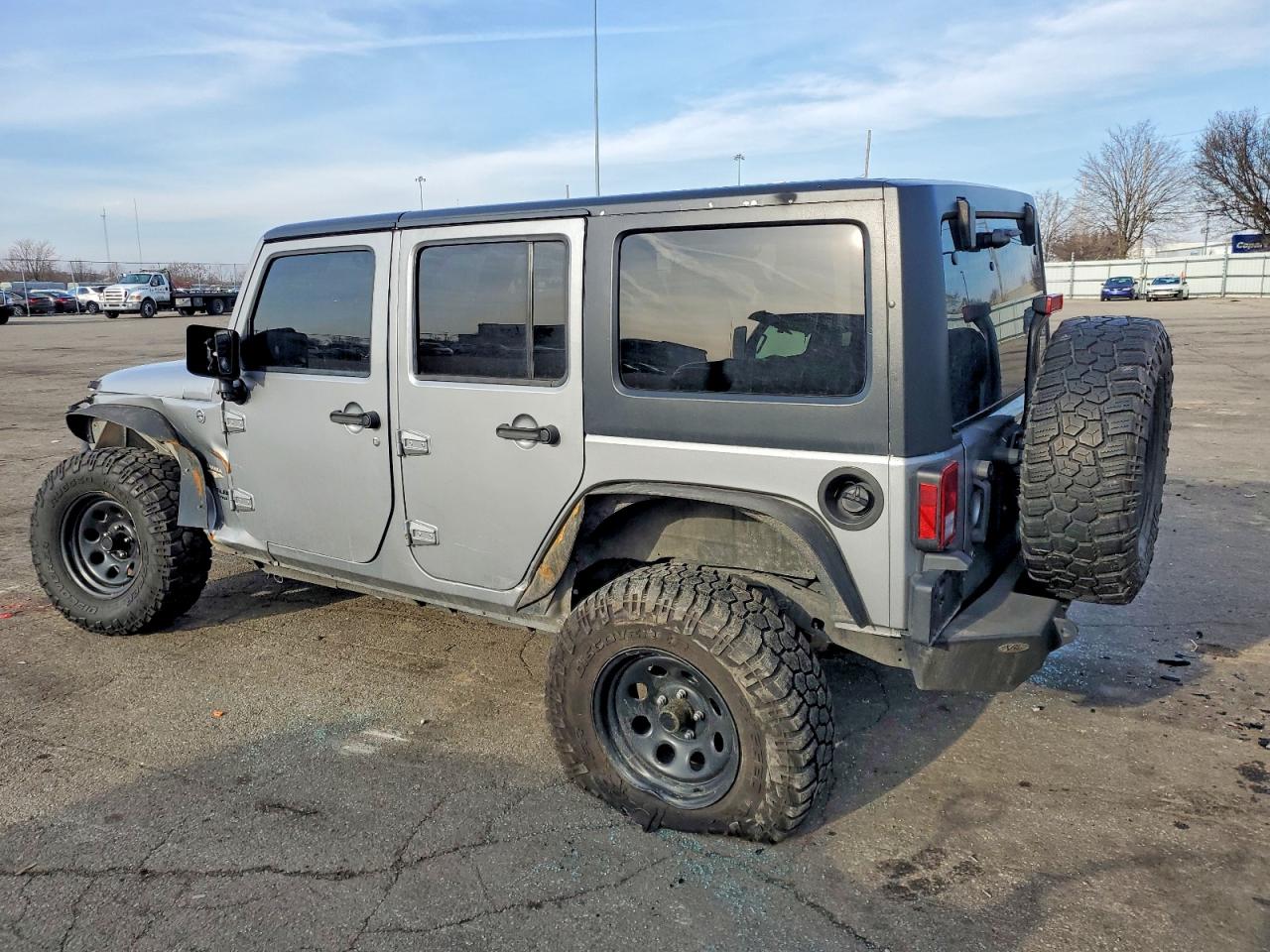 2014 JEEP WRANGLER UNLIMITED SAHARA photo 2