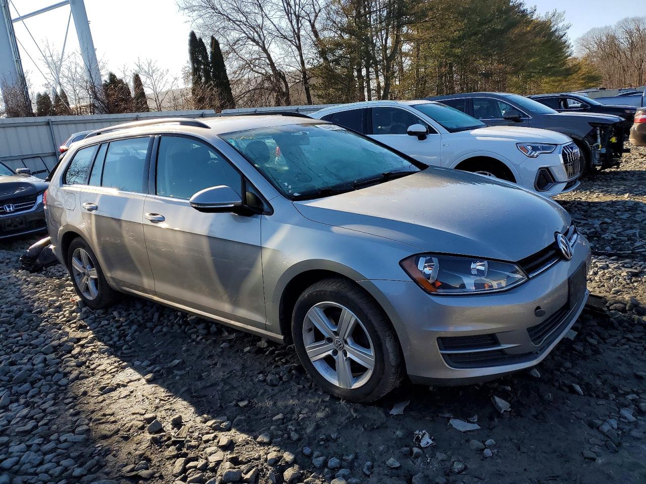 2015 VOLKSWAGEN GOLF SPORTWAGEN TDI S photo 4