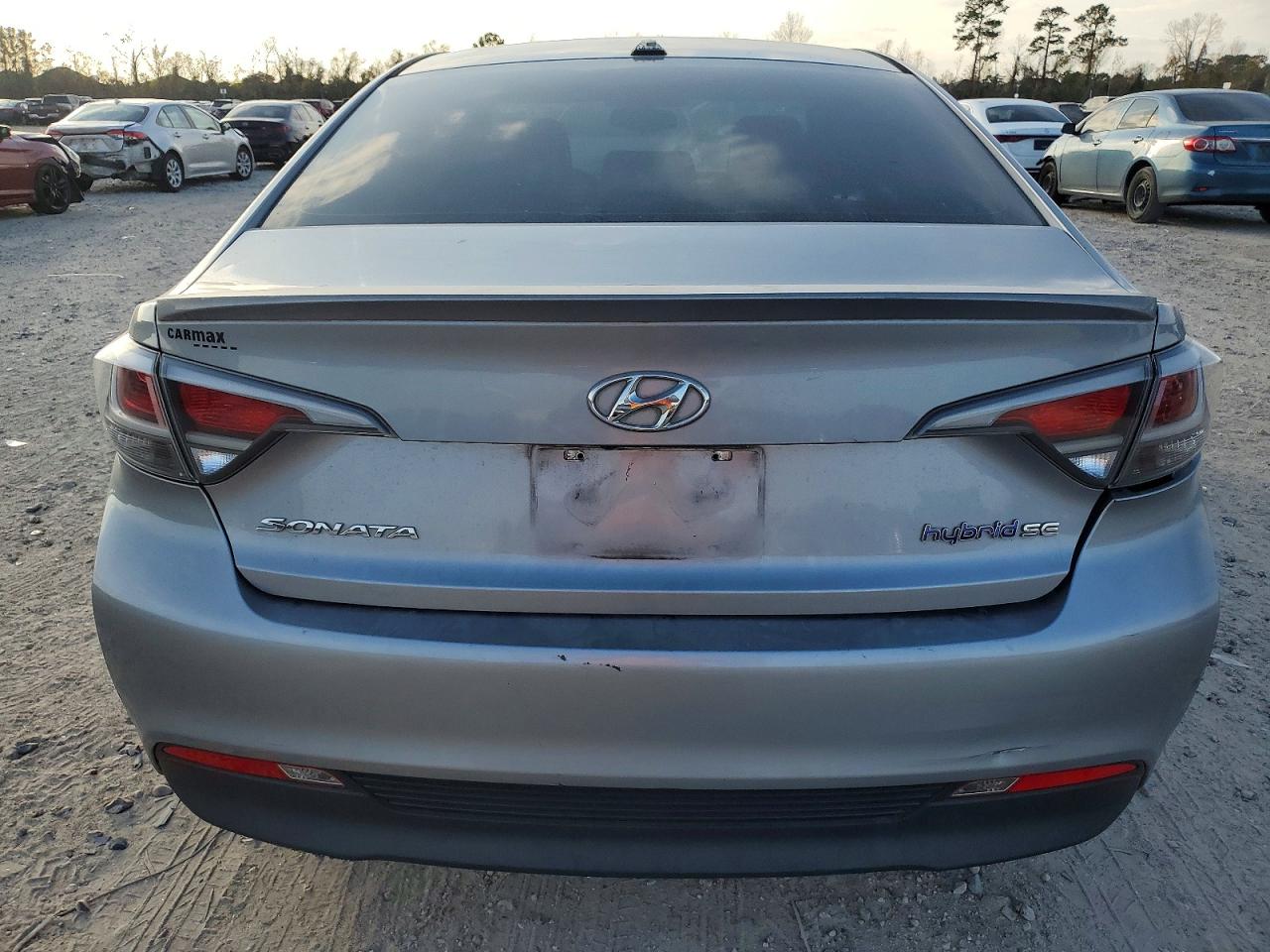 2016 HYUNDAI SONATA HYBRID photo 16