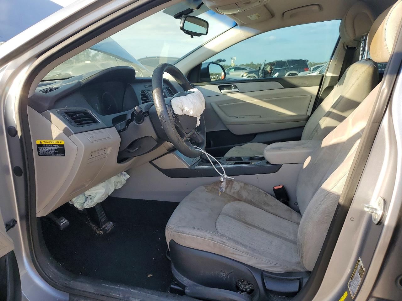 2016 HYUNDAI SONATA HYBRID photo 19