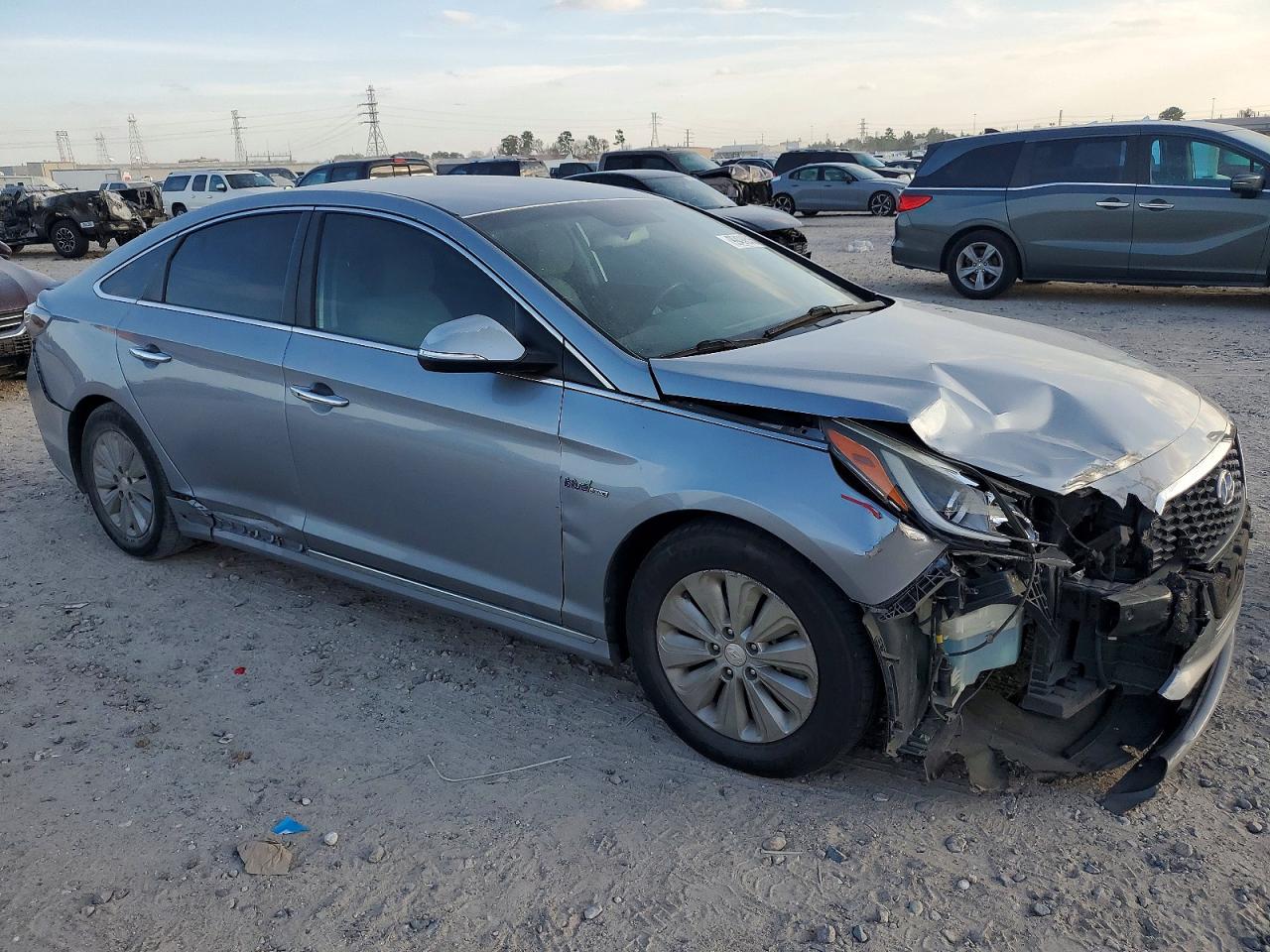 2016 HYUNDAI SONATA HYBRID photo 10