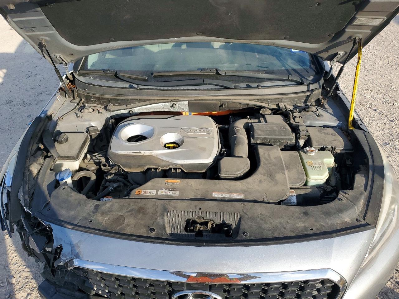 2016 HYUNDAI SONATA HYBRID photo 34