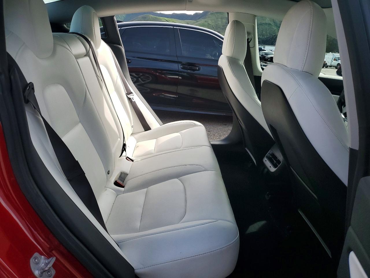 2018 TESLA MODEL 3 photo 10
