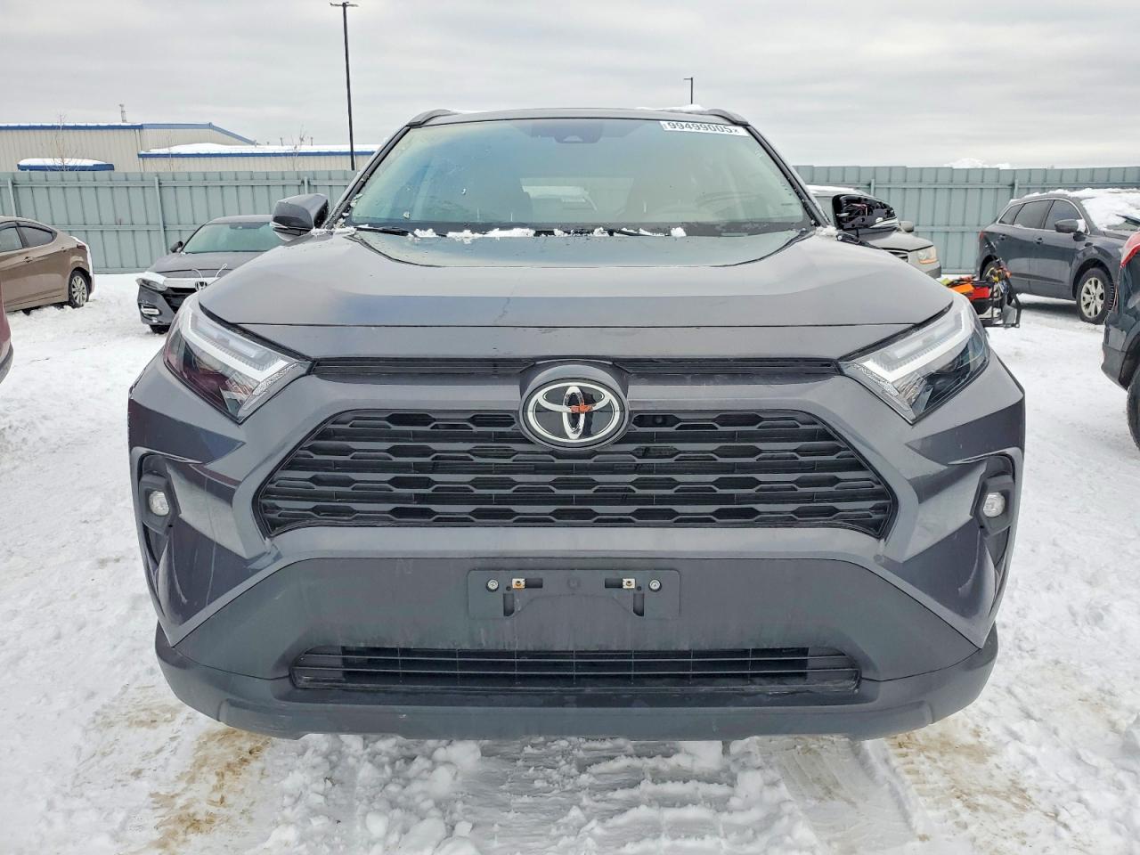 2024 TOYOTA RAV4 XLE photo 5