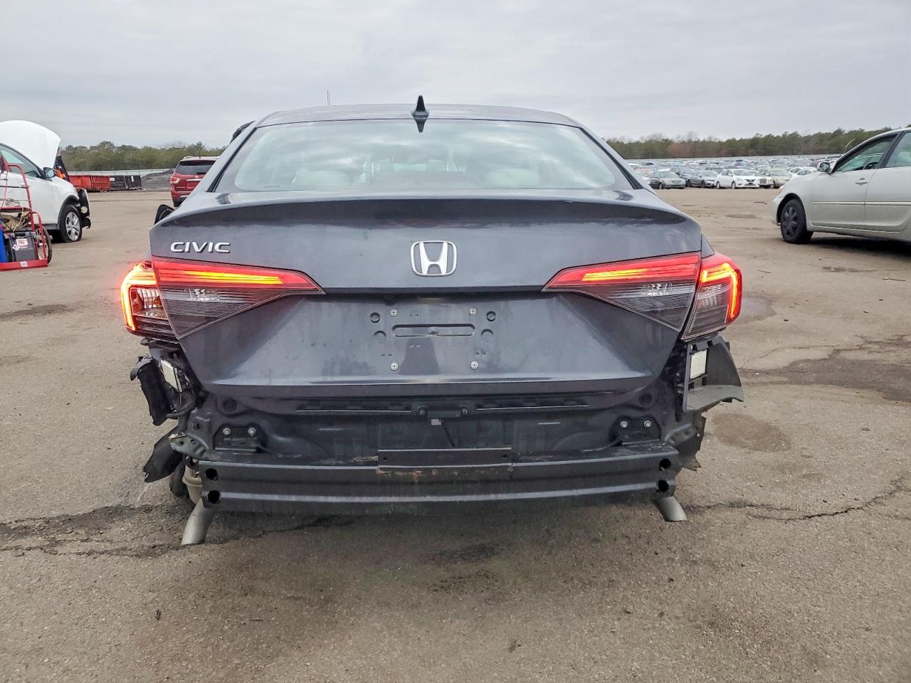 2023 HONDA CIVIC EX photo 6