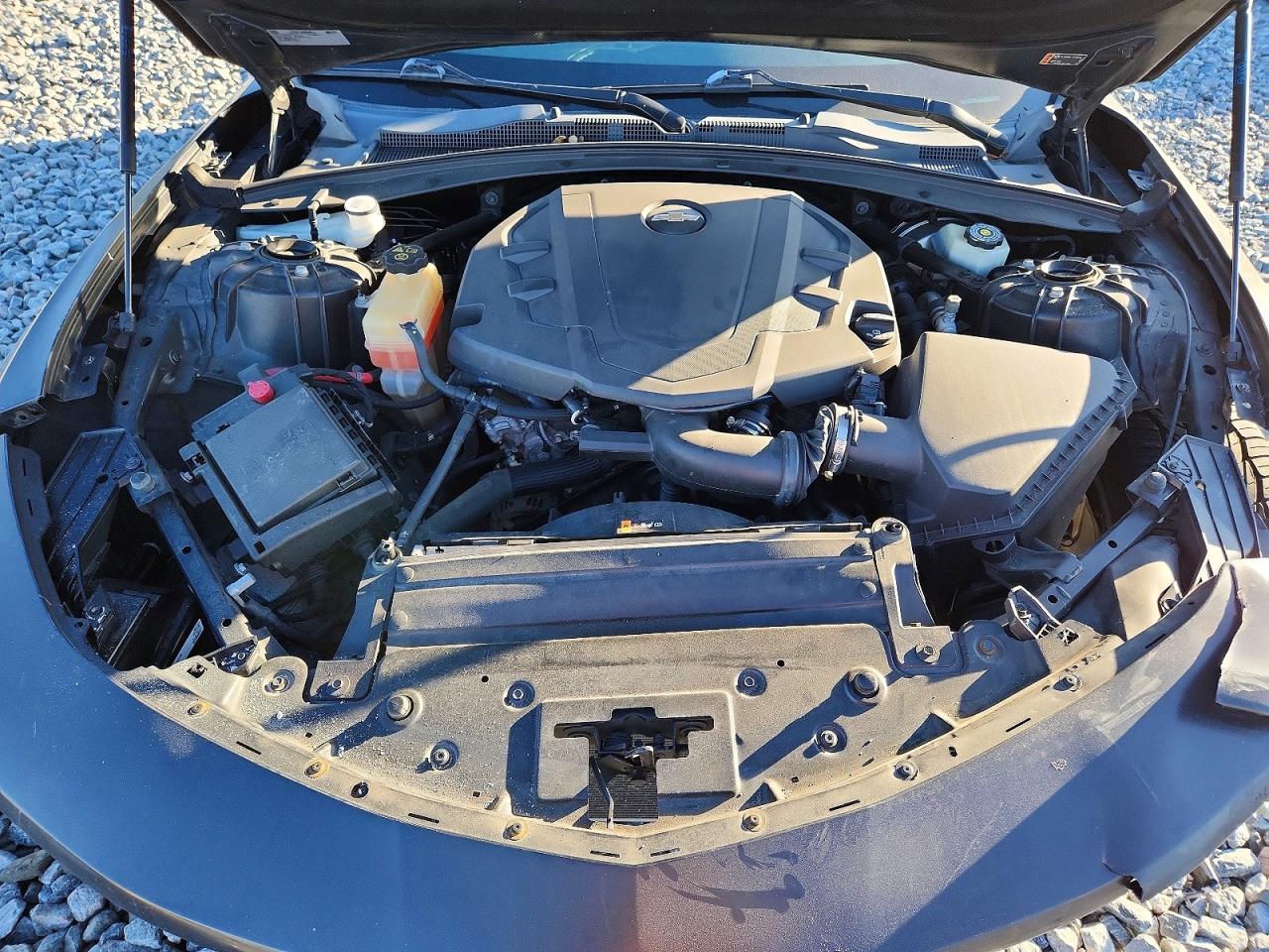 2017 CHEVROLET CAMARO LT photo 11