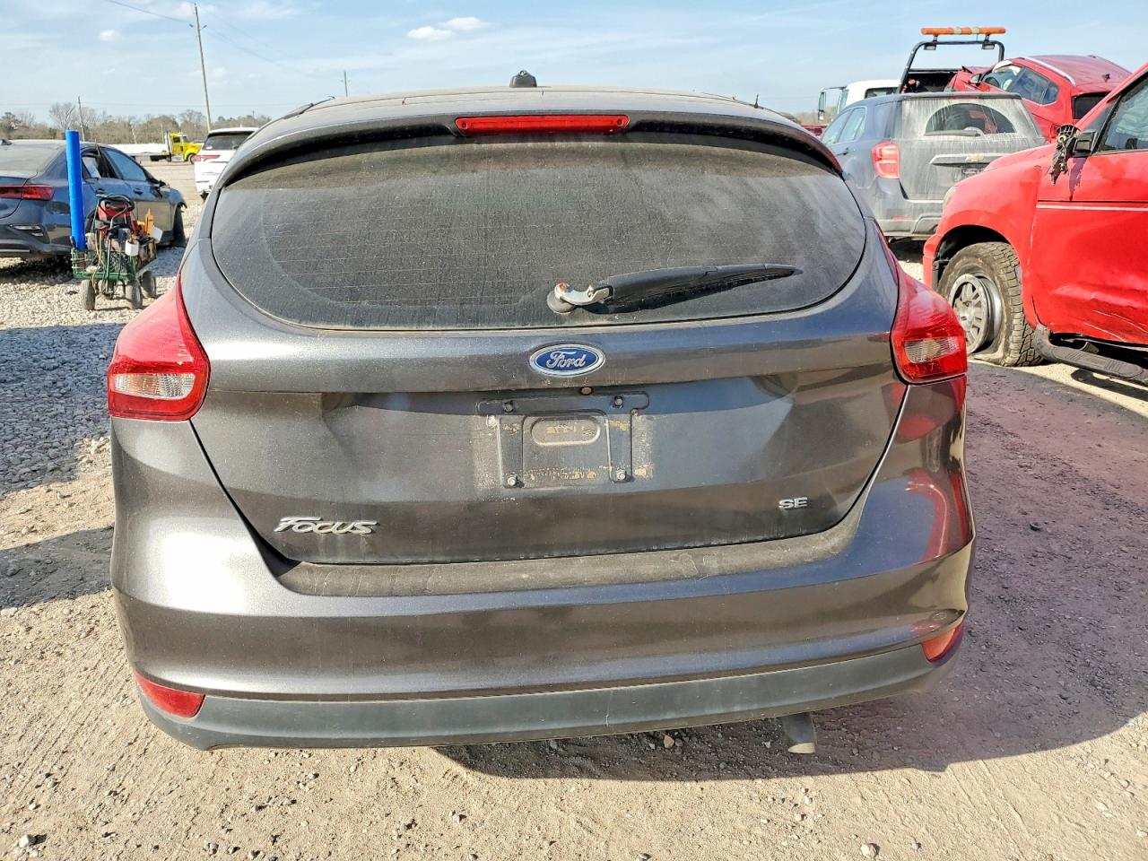 2018 FORD FOCUS SE photo 6