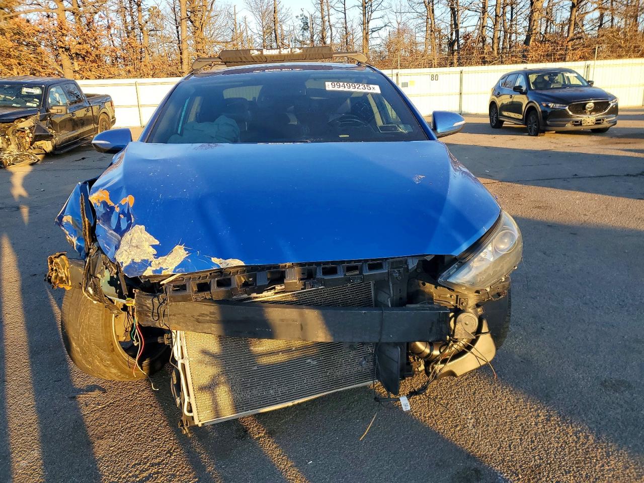 2017 HYUNDAI ELANTRA SE photo 9