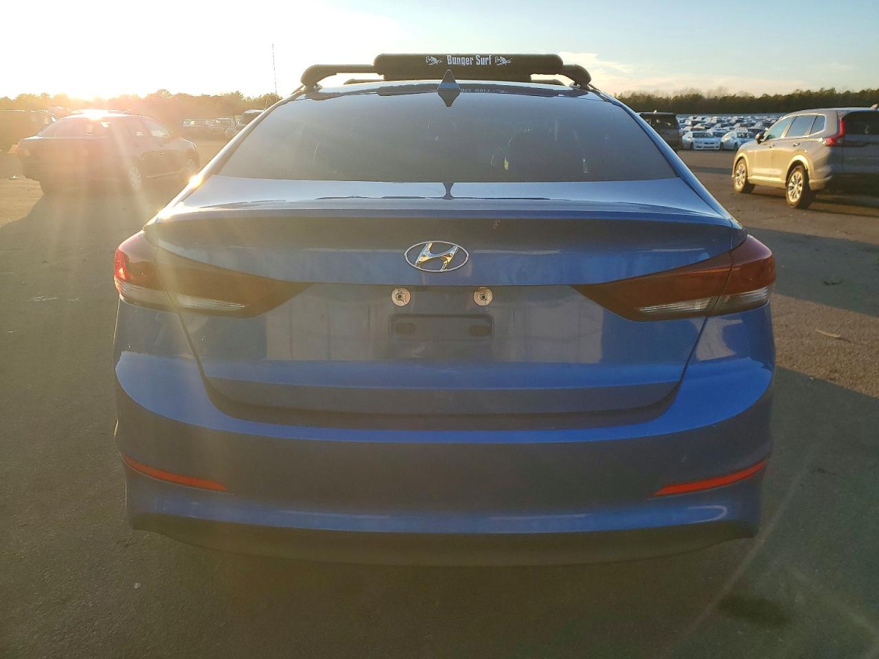 2017 HYUNDAI ELANTRA SE photo 11