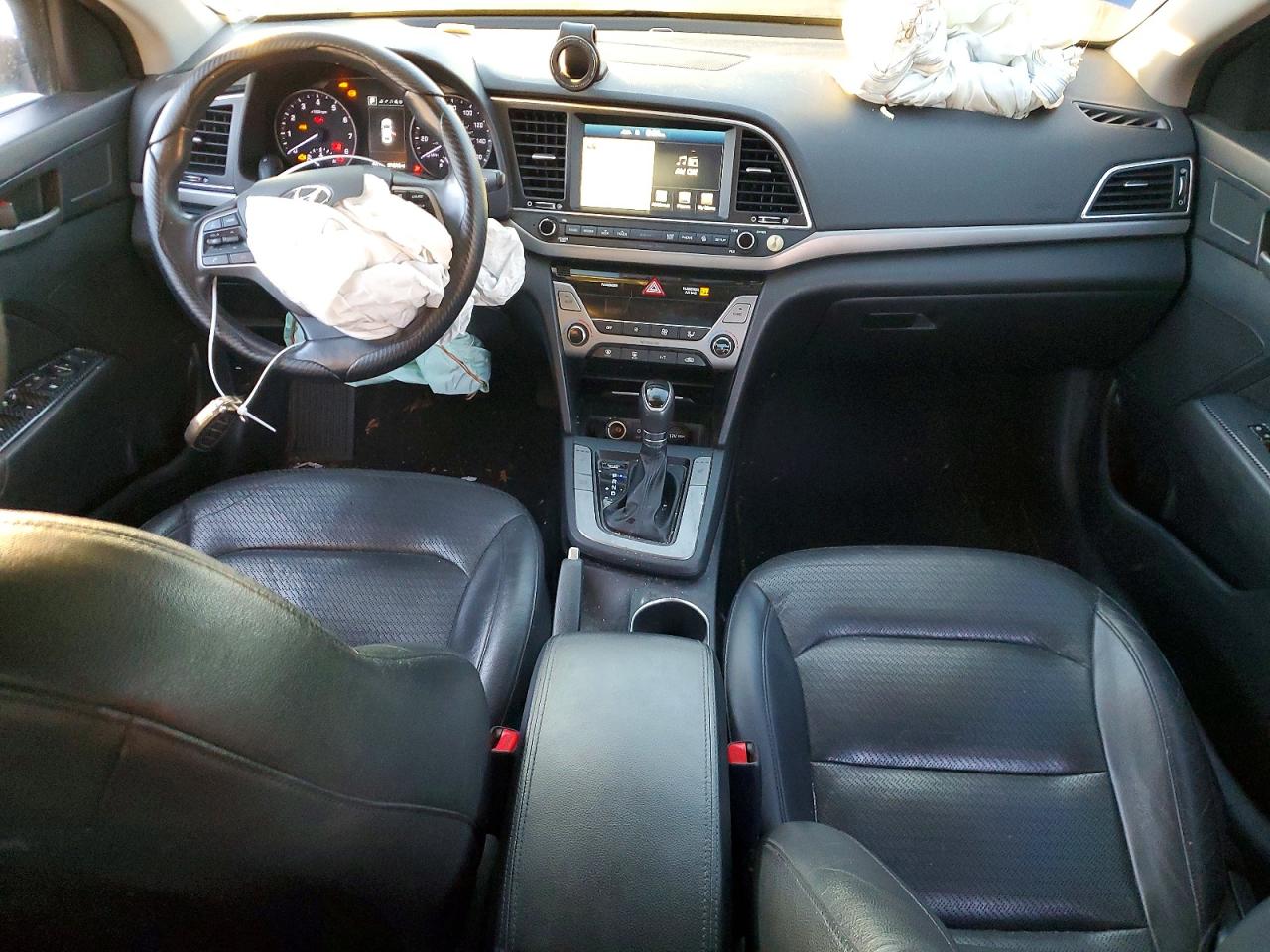 2017 HYUNDAI ELANTRA SE photo 15
