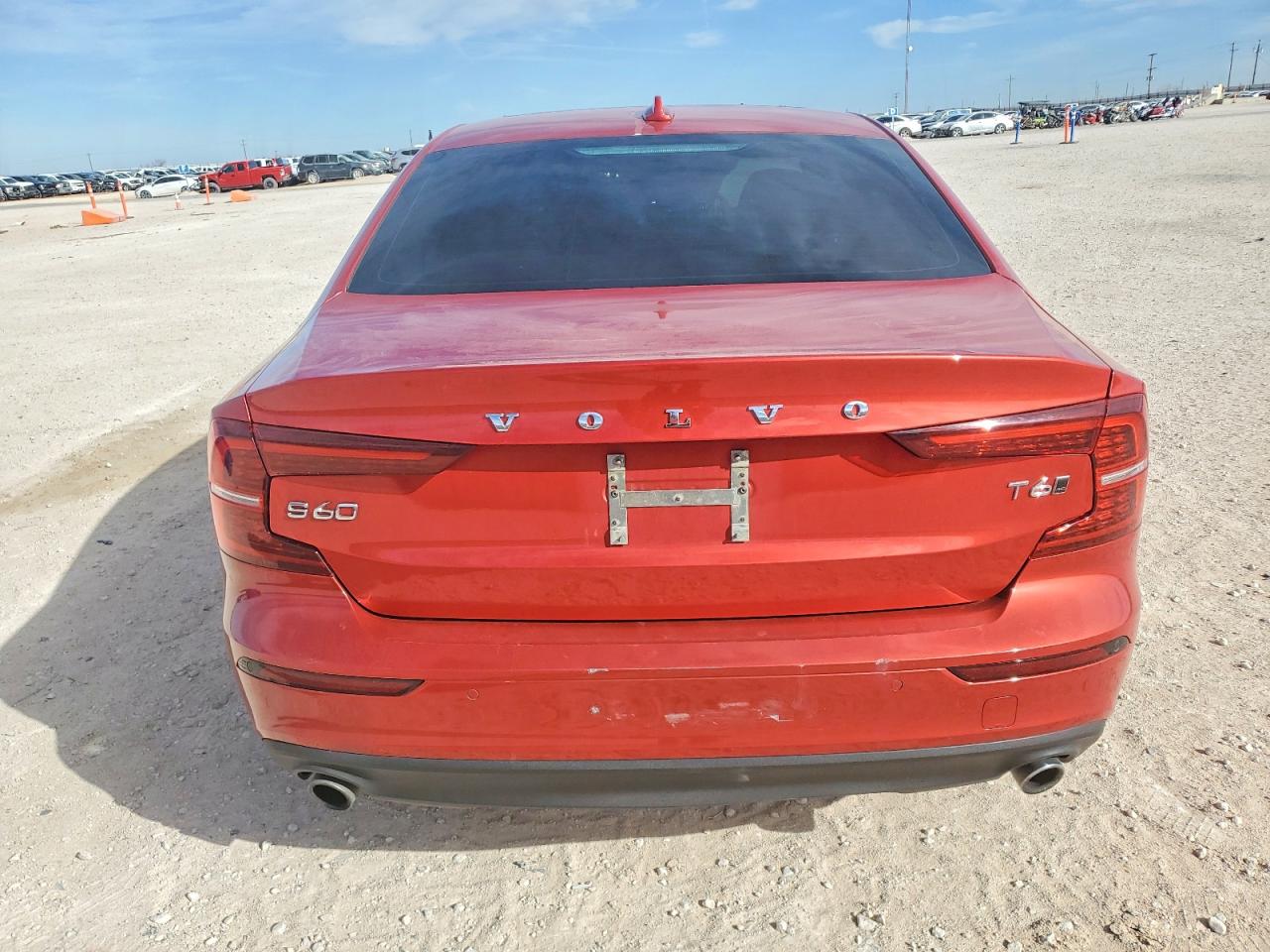 2019 VOLVO S60 T6 MOMENTUM photo 6