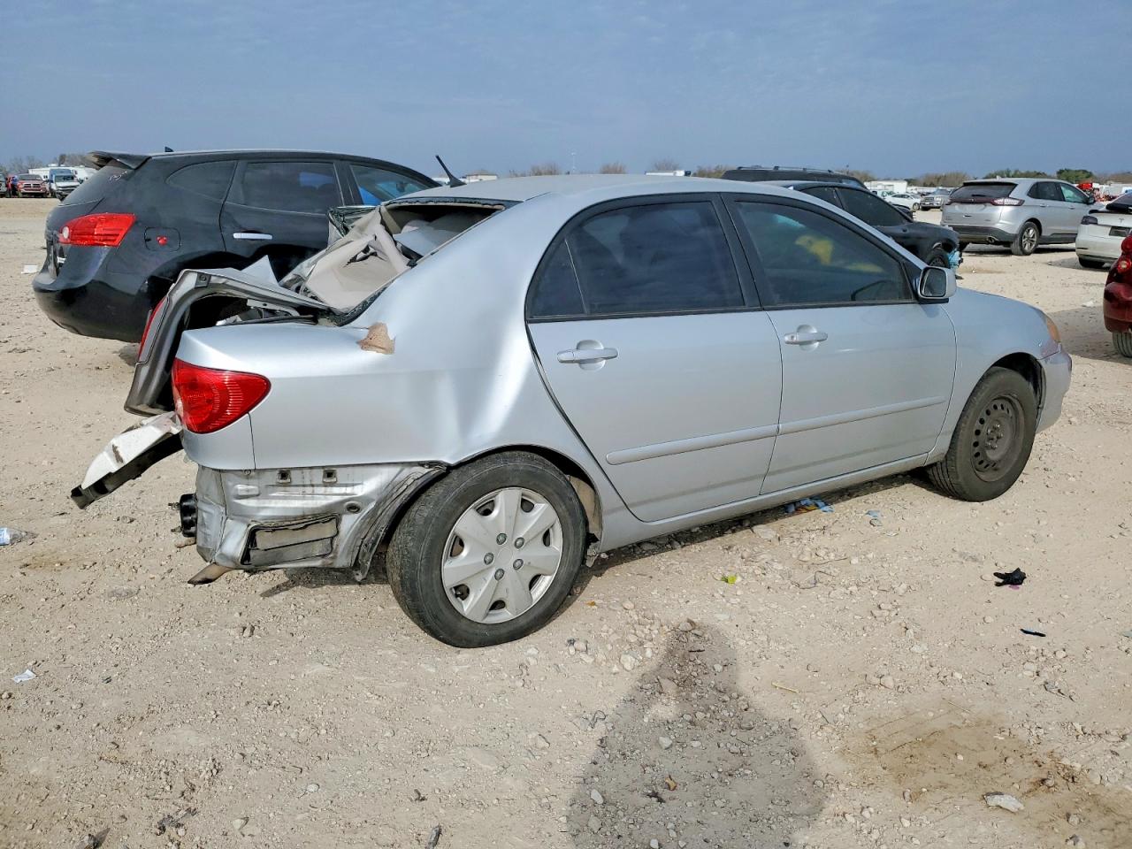 2006 TOYOTA COROLLA LE photo 3