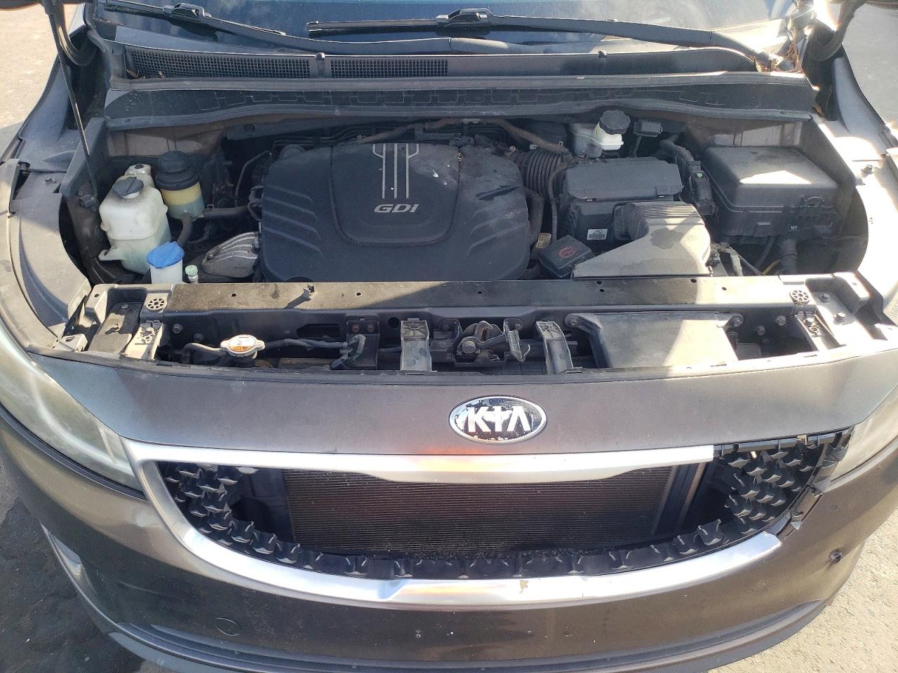 2016 KIA SEDONA LX photo 12
